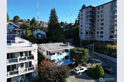 1001 1st Avenue N, Seattle, WA 98109 - Photo 11