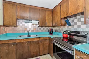 2304 S 300th St, Federal Way, WA 98003 - Photo 7