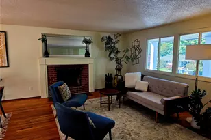 15627 SE 11th St, Bellevue, WA 98008 - Photo 7