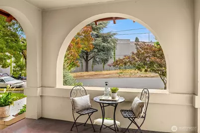 2901 Franklin Avenue E #A, Seattle, WA 98102 - Photo 7