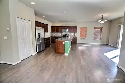 6321 Victoria Avenue SE, Auburn, WA 98092 - Photo 7