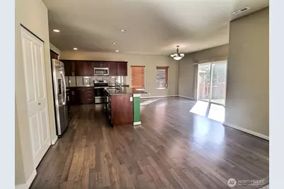 6321 Victoria Avenue SE, Auburn, WA 98092 - Photo 5
