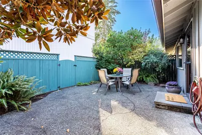 14836 SE 16th Street #10, Bellevue, WA 98007 - Photo 3