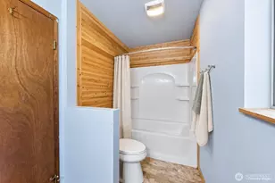 41666 Mountain View Ln, Concrete, WA 98237 - Photo 17