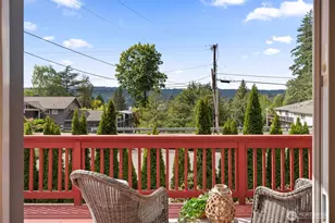 1987 NW Rampart Ridge Ct, Bremerton, WA 98311 - Photo 7