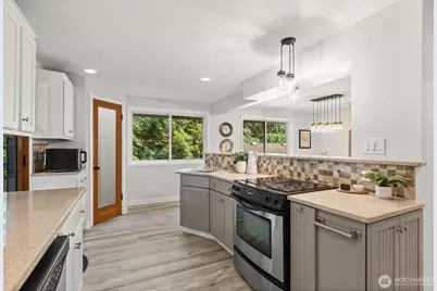 2119 242nd Street SW, Bothell, WA 98021 - Photo 9