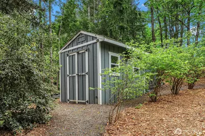 21422 SE 37th Street, Sammamish, WA 98075 - Photo 31
