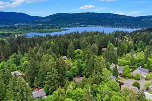21422 SE 37th St, Sammamish, WA 98075 - Photo 35