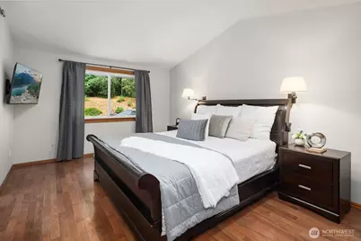 21422 SE 37th Street, Sammamish, WA 98075 - Photo 21