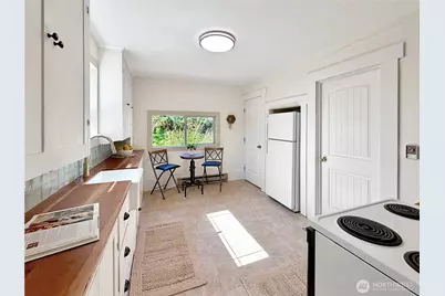 403 Cushing Street NW, Olympia, WA 98502 - Photo 9