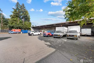 2000 S 116th St, Seattle, WA 98168 - Photo 29