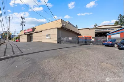 2000 S 116th Street, Seattle, WA 98168 - Photo 37