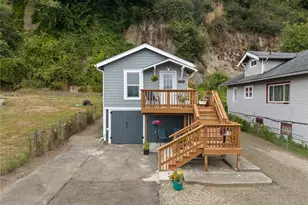 2613 Queets Ave, Hoquiam, WA 98550 - Photo 1