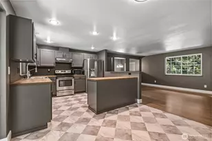 17316 W View Ln SE, Yelm, WA 98597 - Photo 9