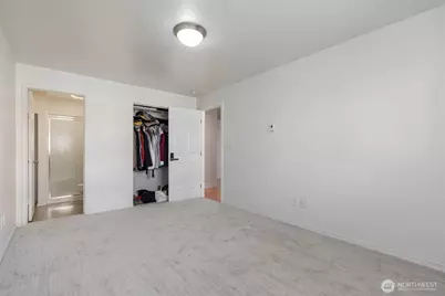 10129 Main Street #306, Bellevue, WA 98004 - Photo 17