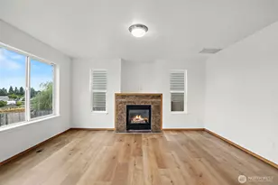 2213 189th St E, Tacoma, WA 98445 - Photo 11