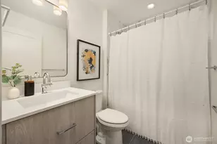 4413 2nd Ave NE, Seattle, WA 98105 - Photo 15