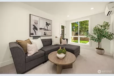 4413 2nd Avenue NE, Seattle, WA 98105 - Photo 13