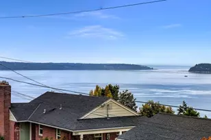 4620 Seahurst Ave, Everett, WA 98203 - Photo 23