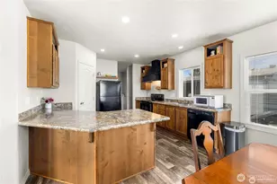1120 S 25th St, Mount Vernon, WA 98274 - Photo 13