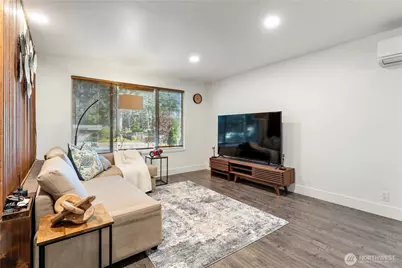 7328 Heinz Place, Lynnwood, WA 98036 - Photo 5
