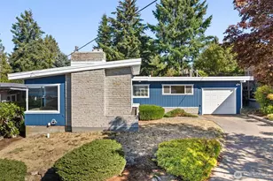 2124 E 17th St, Bremerton, WA 98310 - Photo 3