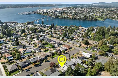 2124 E 17th Street, Bremerton, WA 98310 - Photo 29