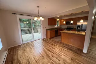 13807 Greenwood Ave N, Seattle, WA 98133 - Photo 5