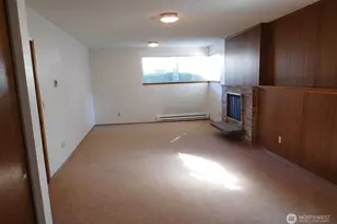 13807 Greenwood Ave N, Seattle, WA 98133 - Photo 15