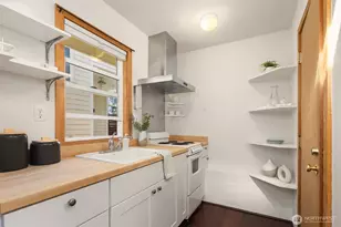 6702 20th Ave NW, Seattle, WA 98117 - Photo 31