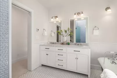6702 20th Avenue NW, Seattle, WA 98117 - Photo 21