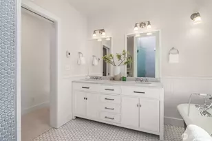 6702 20th Ave NW, Seattle, WA 98117 - Photo 21