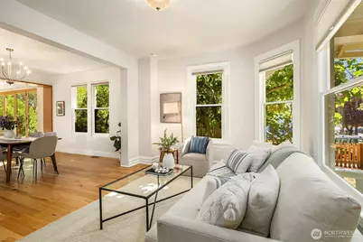 6702 20th Avenue NW, Seattle, WA 98117 - Photo 3