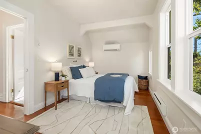 6702 20th Avenue NW, Seattle, WA 98117 - Photo 23