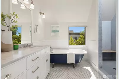 6702 20th Avenue NW, Seattle, WA 98117 - Photo 19