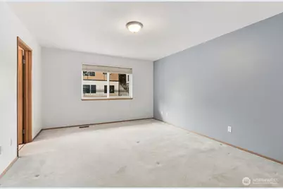15928 Larch Way, Lynnwood, WA 98087 - Photo 13