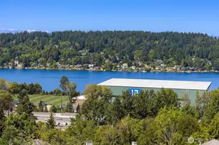 11206 SE 77th Pl, Newcastle, WA 98056 - Photo 3
