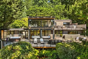 899 NW Elford Dr, Seattle, WA 98177 - Photo 1