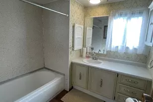 1050 Howard, Raymond, WA 98577 - Photo 9