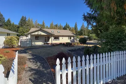 835 Church Avenue, Port Angeles, WA 98362 - Photo 37