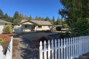 835 Church Ave, Port Angeles, WA 98362 - Photo 37