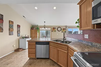 216 N Tamer Lane, Moses Lake, WA 98837 - Photo 15
