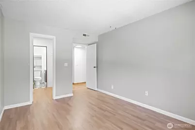 14510 124th Avenue NE #A7, Kirkland, WA 98034 - Photo 11