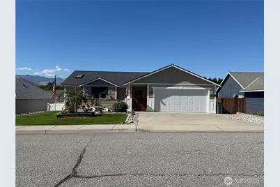 312 S Mary Avenue, East Wenatchee, WA 98802 - Photo 1