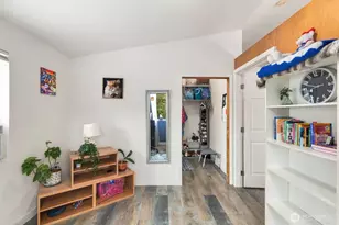 2815 SW 109th St, Seattle, WA 98146 - Photo 13