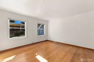 912 S Magnolia Ln, Tacoma, WA 98465 - Photo 19