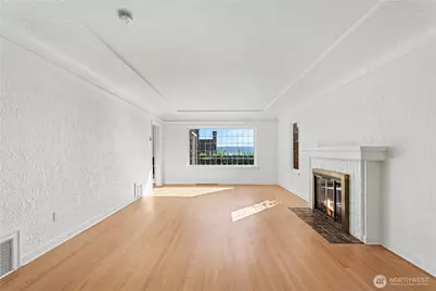 4530 51st Avenue NE, Seattle, WA 98105 - Photo 11