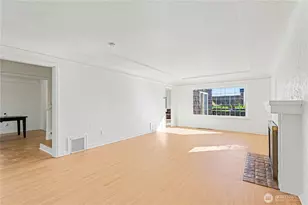 4530 51st Ave NE, Seattle, WA 98105 - Photo 9