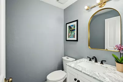811 NE 57th Street, Seattle, WA 98105 - Photo 19