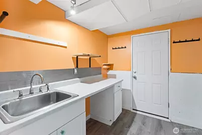 213 W Park Avenue, Port Angeles, WA 98362 - Photo 15